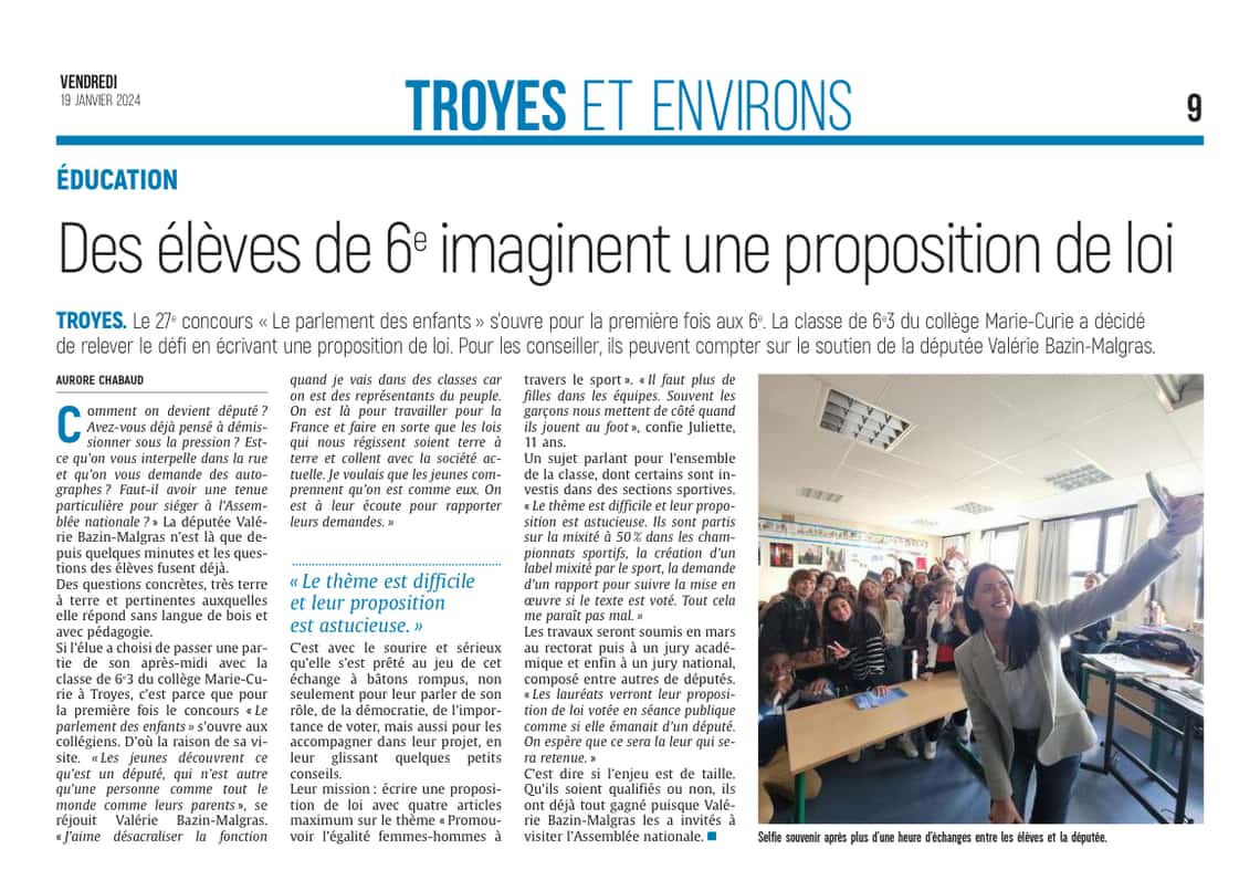 Des élèves de 6e imaginent une proposition de loi.