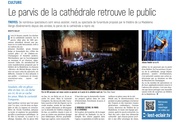 Le parvis de la cathédrale retrouve le public.