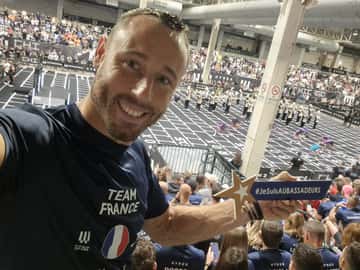 Et toi quelle est ta photo avec l'étoile Aubassadeurs  en 2025 ?