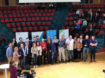 La photo de tous les lauréats des Trophées du numérique à Y Schools.