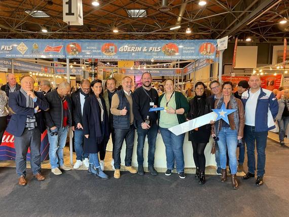 Visite de la délégation Aubassadeurs au Salon de la Gastronomie.