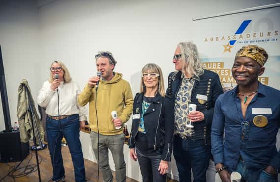 Première soirée Pépites musicales et artistiques à Passages.