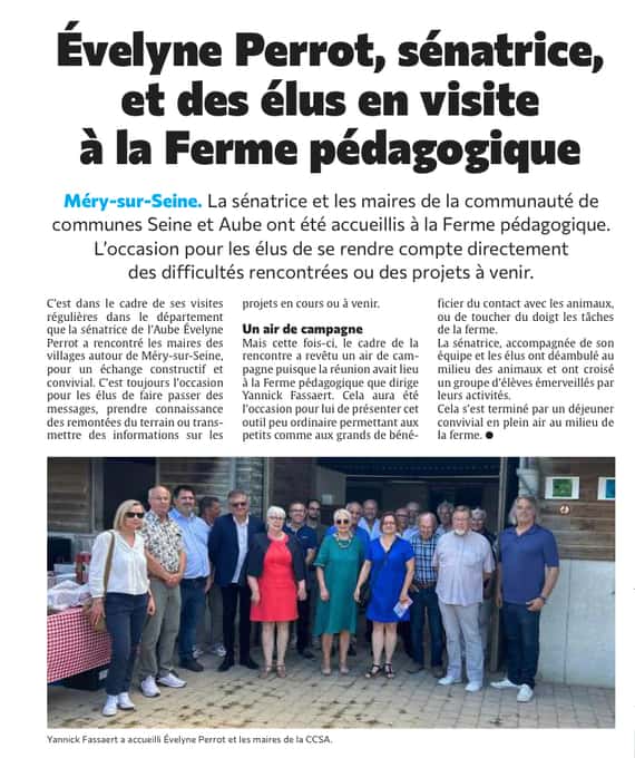 Évelyne Perrot, sénatrice, en visite à la ferme équestre !
